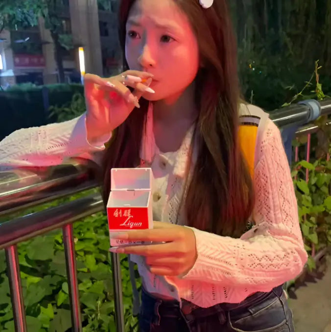 Bubble Blowing Cigarettes